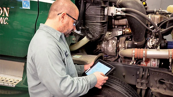 Maintenance_Tech_Engine_iPAD_600x338.jpg